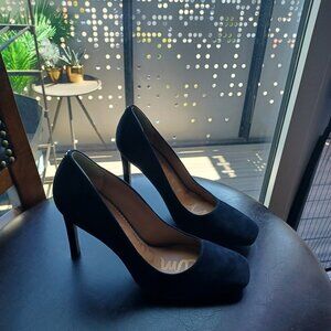 Sam Edelman Black Suede Pumps